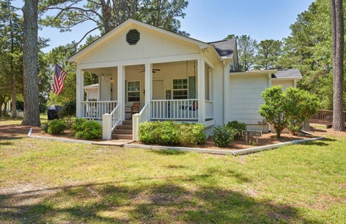 Southern Pines House | 102 m² House ∙ 3 bedrooms ∙ 5 guests