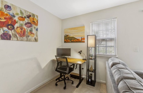 Northeast Raleigh Apartment | 109 m² Apartment ∙ 2 bedrooms ∙ 4 guests
