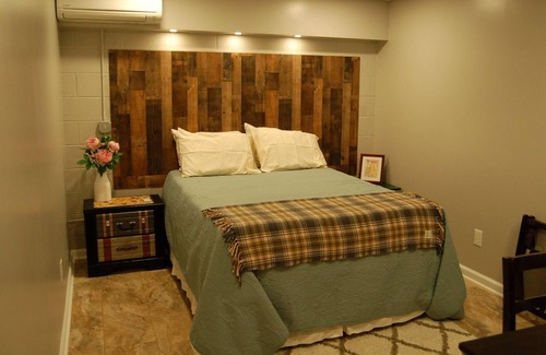 Skyland House | 10min to downtown Asheville with long range views