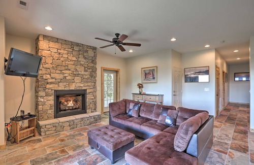Whittier House | 111 m² House ∙ 2 bedrooms ∙ 4 guests