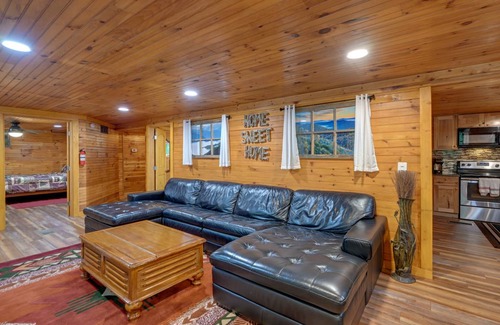 Robbinsville House | 111 m² House ∙ 3 bedrooms ∙ 7 guests