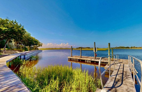 Bald Head Island Condo | 112 m² Condo ∙ 3 bedrooms ∙ 8 guests
