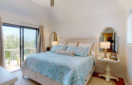 Bald Head Island Condo | 112 m² Condo ∙ 3 bedrooms ∙ 8 guests
