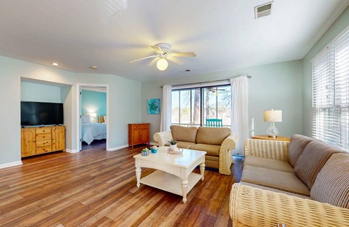 Sea Trail Condo | 112 m² Condo ∙ 2 bedrooms ∙ 8 guests