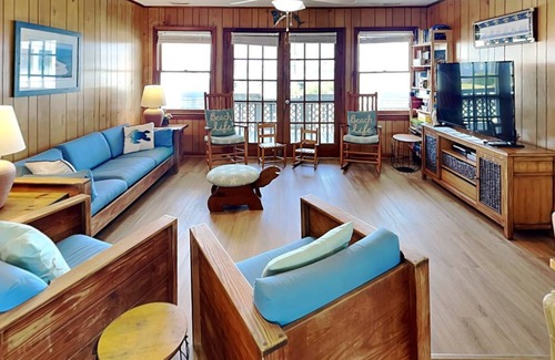 Topsail Beach House | 112 m² House ∙ 4 bedrooms ∙ 8 guests