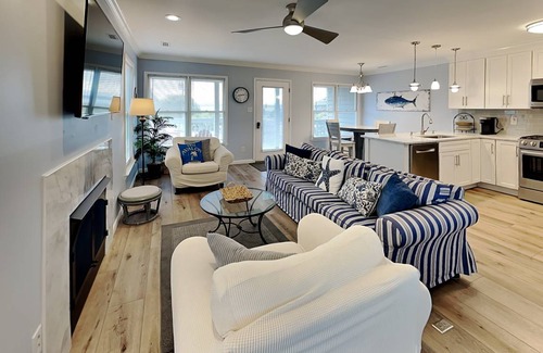 Topsail Beach House | 112 m² House ∙ 2 bedrooms ∙ 6 guests