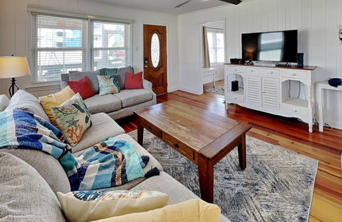 Wilmington Beach House | 114 m² House ∙ 3 bedrooms ∙ 8 guests