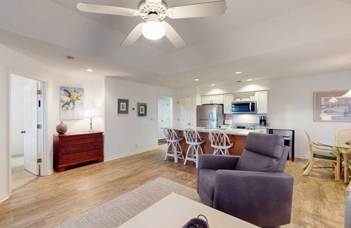 Sea Trail Condo | 116 m² Condo ∙ 2 bedrooms ∙ 6 guests