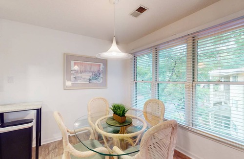 Sea Trail Condo | 116 m² Condo ∙ 2 bedrooms ∙ 6 guests