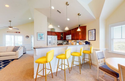 Hatteras Condo | 118 m² Condo ∙ 2 bedrooms ∙ 4 guests