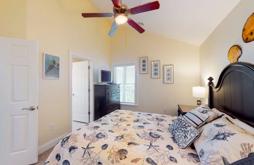 Hatteras Condo | 118 m² Condo ∙ 2 bedrooms ∙ 4 guests