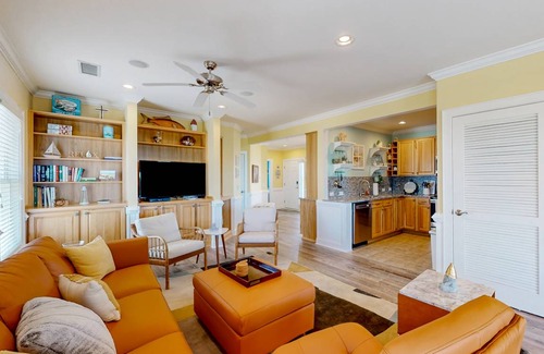 Hatteras Condo | 118 m² Condo ∙ 2 bedrooms ∙ 4 guests