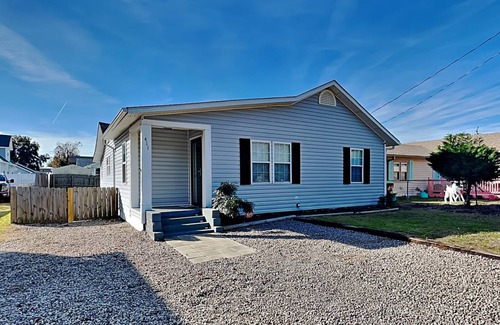 North Carolina Coast House | 120 m² House ∙ 3 bedrooms ∙ 8 guests