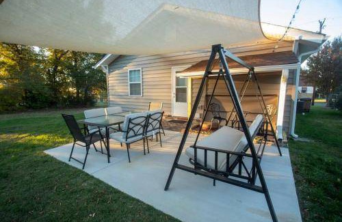 Greensboro House | 121 m² House ∙ 3 bedrooms ∙ 6 guests