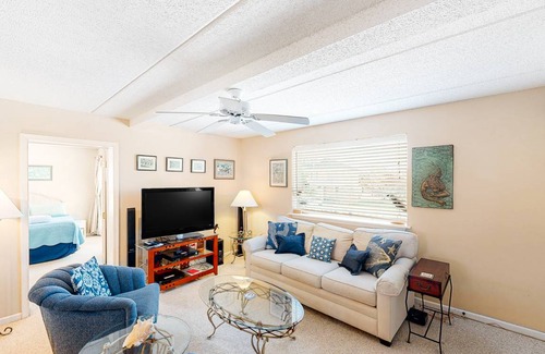 Hatteras Condo | 125 m² Condo ∙ 2 bedrooms ∙ 4 guests
