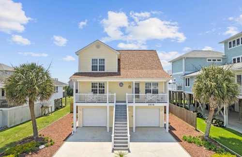 Surf City House | 128 m² House ∙ 4 bedrooms ∙ 10 guests