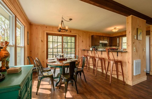 Beech Mountain Ski Chalet | 130 m² Chalet ∙ 3 bedrooms ∙ 9 guests