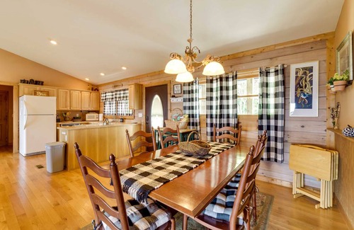 Bostic House | 130 m² House ∙ 3 bedrooms ∙ 8 guests