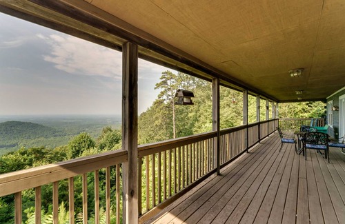 Bostic House | 130 m² House ∙ 3 bedrooms ∙ 8 guests