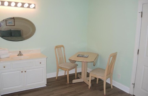 Calabash House | 1304L home