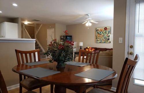 Davis Lake - Eastfield House | 132 m² House ∙ 2 bedrooms ∙ 4 guests
