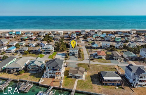 Topsail Beach House | 134 m² House ∙ 4 bedrooms ∙ 9 guests