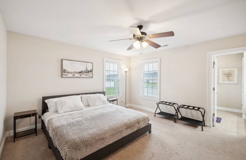 Elizabeth City House | 139 m² House ∙ 3 bedrooms ∙ 8 guests
