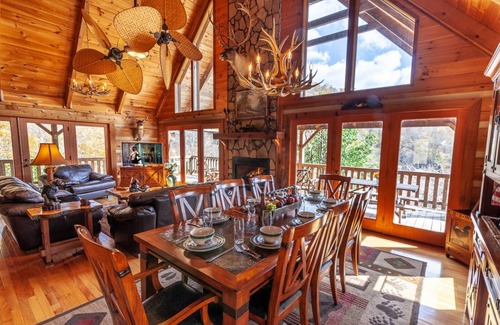 Vilas Cabin | 142 m² Cabin ∙ 2 bedrooms ∙ 9 guests