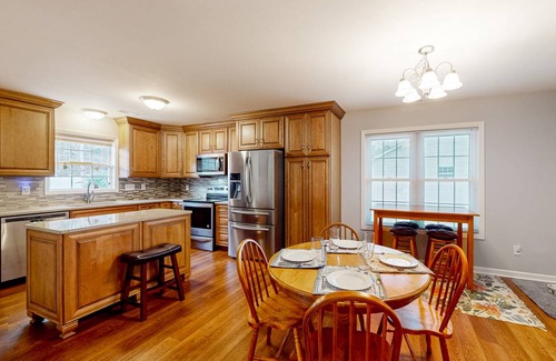 Swansboro House | 144 m² House ∙ 3 bedrooms ∙ 6 guests