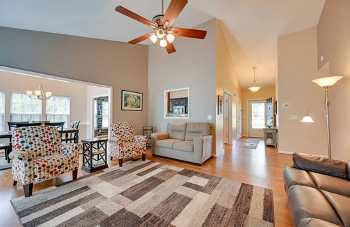 Browns Summit House | 149 m² House ∙ 3 bedrooms ∙ 8 guests