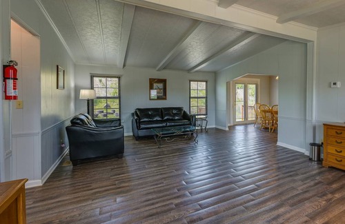 Asheboro House | 151 m² House ∙ 3 bedrooms ∙ 6 guests