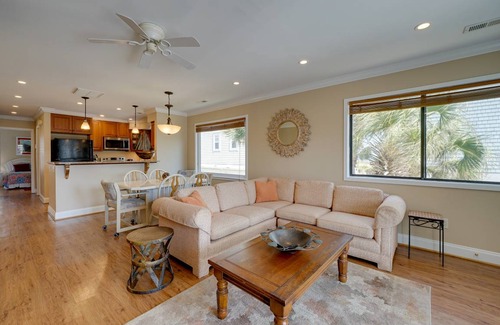 Wrightsville Beach Apartment | 153 m² Apartment ∙ 3 bedrooms ∙ 8 guests
