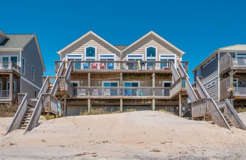 Surf City House | 156 m² House ∙ 4 bedrooms ∙ 8 guests