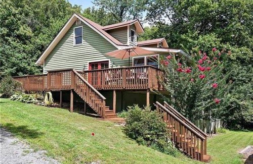 Gerton House | 157 m² House ∙ 3 bedrooms ∙ 6 guests