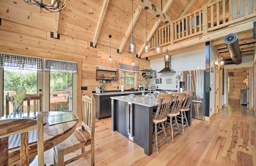 Maggie Valley House | 162 m² House ∙ 3 bedrooms ∙ 8 guests