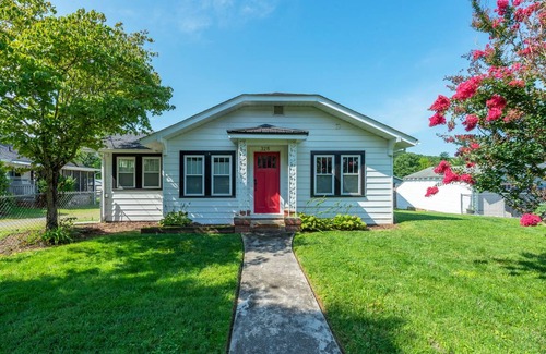 Swannanoa House | 163 m² House ∙ 3 bedrooms ∙ 6 guests