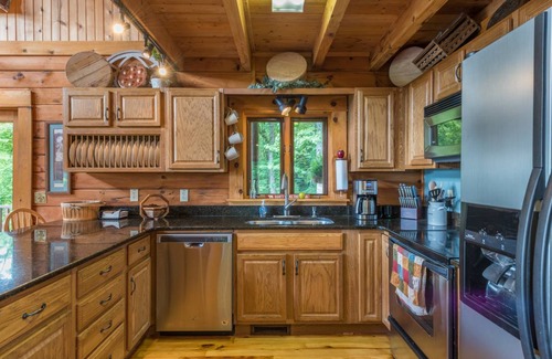 Fletcher Cabin | 167 m² Cabin ∙ 3 bedrooms ∙ 6 guests