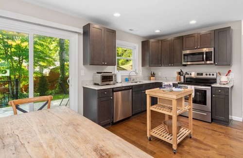 Asheville House | 167 m² House ∙ 3 bedrooms ∙ 10 guests