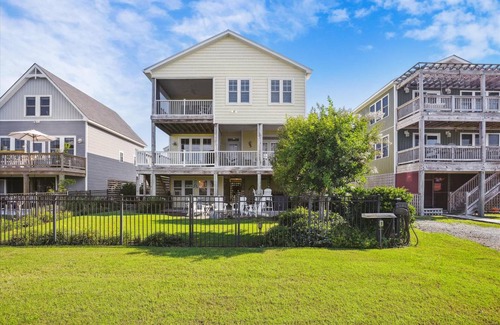 Colington Harbour House | 179 m² House ∙ 4 bedrooms ∙ 8 guests
