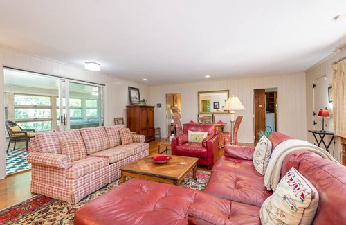 Laurel Park House | 182 m² House ∙ 3 bedrooms ∙ 8 guests