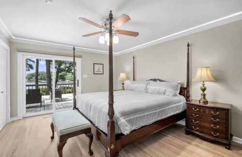 Mayhew House | 182 m² House ∙ 4 bedrooms ∙ 10 guests