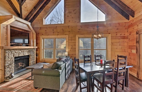 Bryson City House | 183 m² House ∙ 3 bedrooms ∙ 8 guests