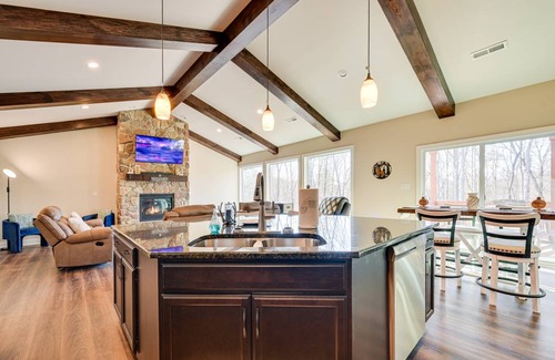 Roaring River House | 183 m² House ∙ 3 bedrooms ∙ 6 guests
