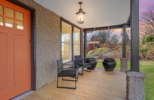Asheville House | 185 m² House ∙ 3 bedrooms ∙ 6 guests