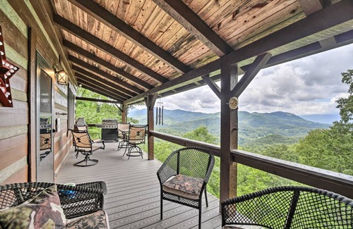 Bryson City House | 185 m² House ∙ 3 bedrooms ∙ 6 guests