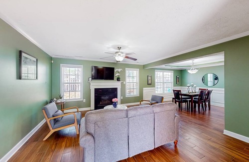 Cameron House | 186 m² House ∙ 3 bedrooms ∙ 6 guests