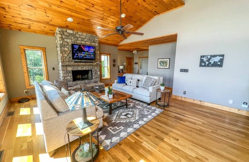 Todd House | 186 m² House ∙ 3 bedrooms ∙ 6 guests