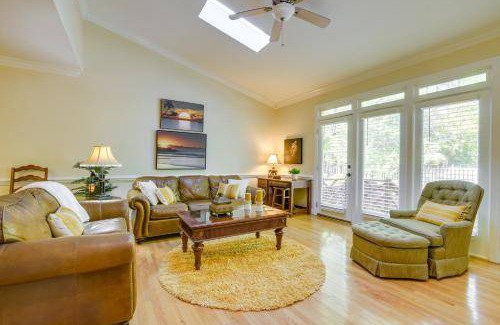 North Raleigh House | 188 m² House ∙ 3 bedrooms ∙ 6 guests