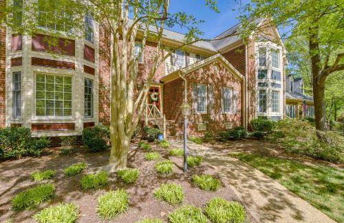 North Raleigh House | 188 m² House ∙ 3 bedrooms ∙ 6 guests