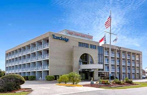 Kill Devil Hills Hotel | 2-Star Hotel ∙ Travelodge by Wyndham Outer Banks/Kill Devil Hills